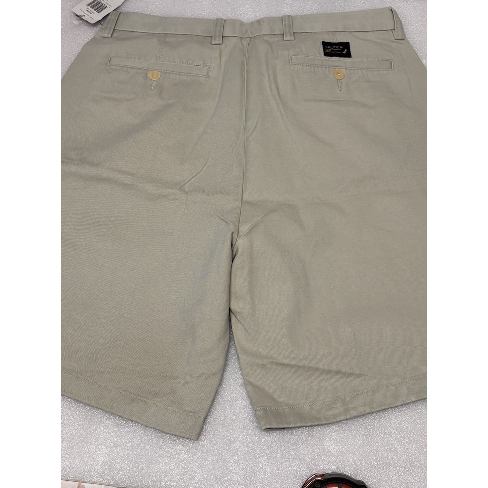 Nautica Men's Bottoms Classic Fit Clipper Short Beige Khaki Shorts Size 36 NWT - Picture 3 of 7